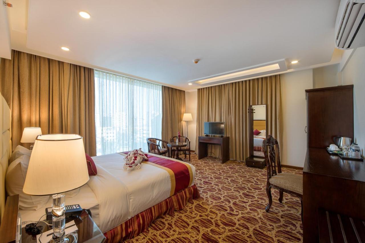 Grand Palace Hotel & Resorts Sylhet Exterior foto