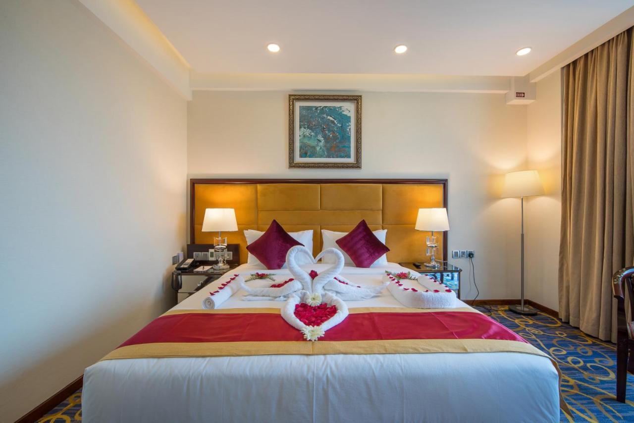 Grand Palace Hotel & Resorts Sylhet Exterior foto